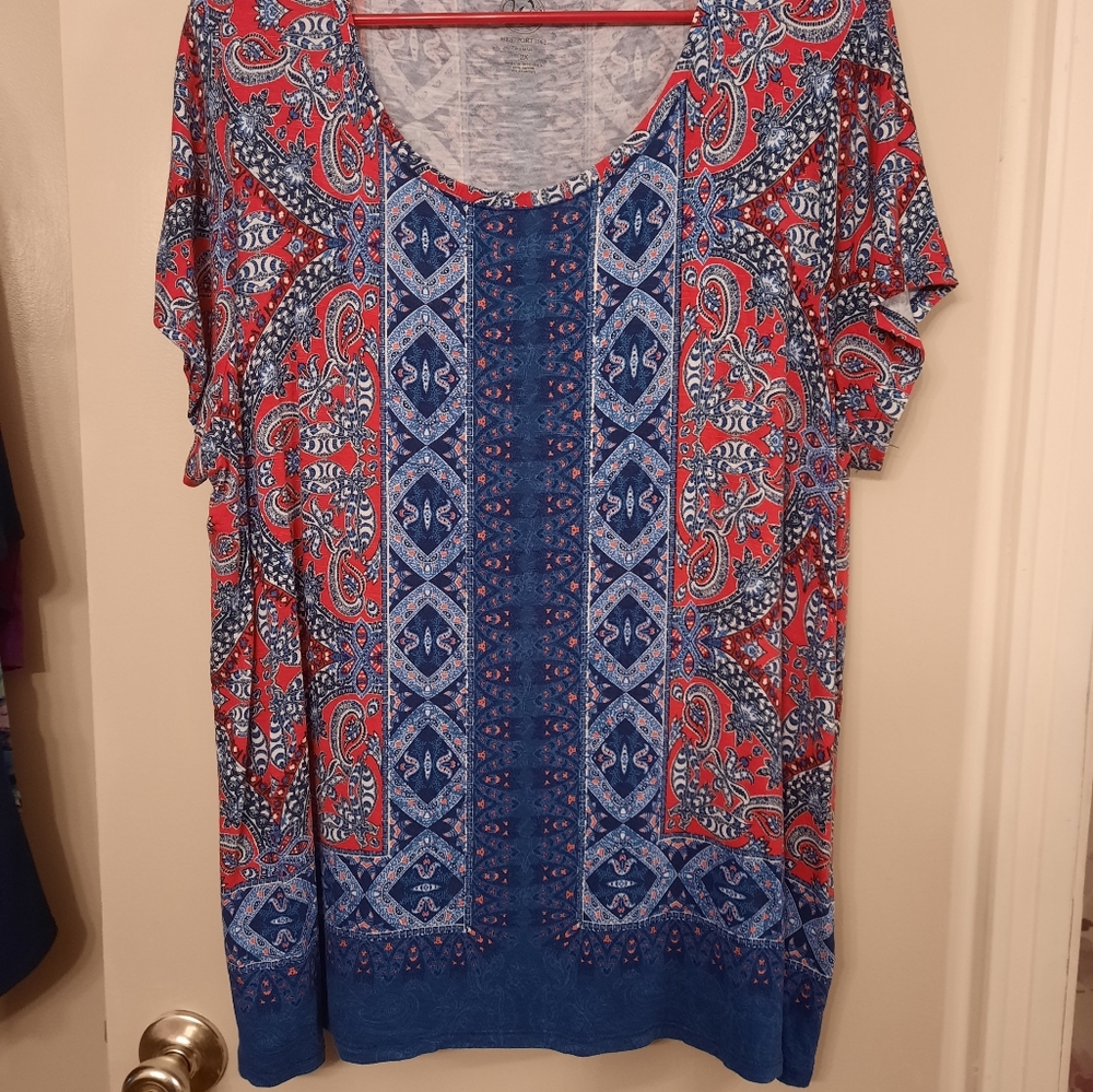 Women's 2x top